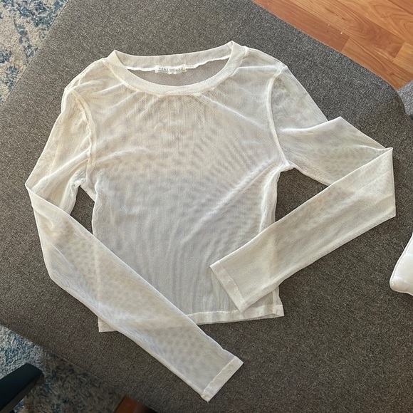 Honey Punch Tops - Honey Punch long sleeve mesh sheer blouse M